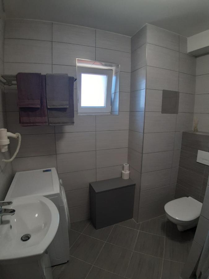Profi Keco Apartman Balatonalmádi Exteriér fotografie